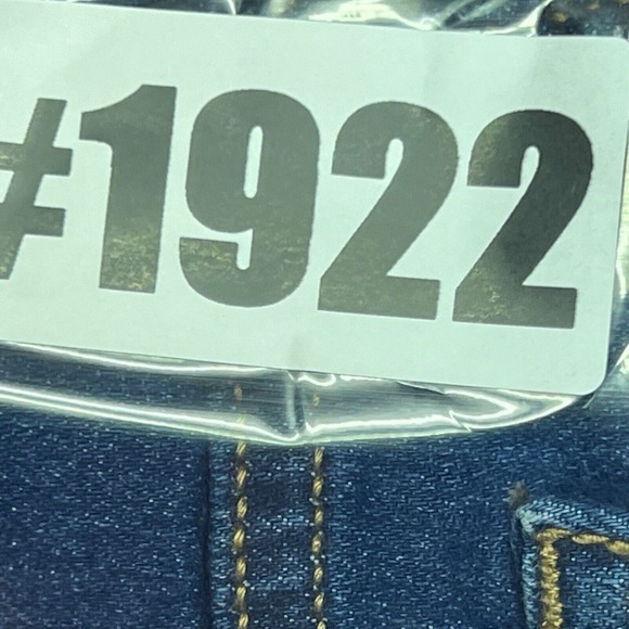 Wild Fable Shorts 8/29 Blue Dusk Denim High Rise Stretch‎ Classic 90s Trendy NEW - Picture 11 of 11